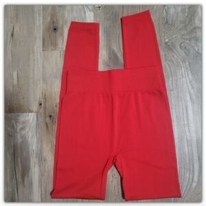 NWOT Zenana Outfitters leggings size small/medium